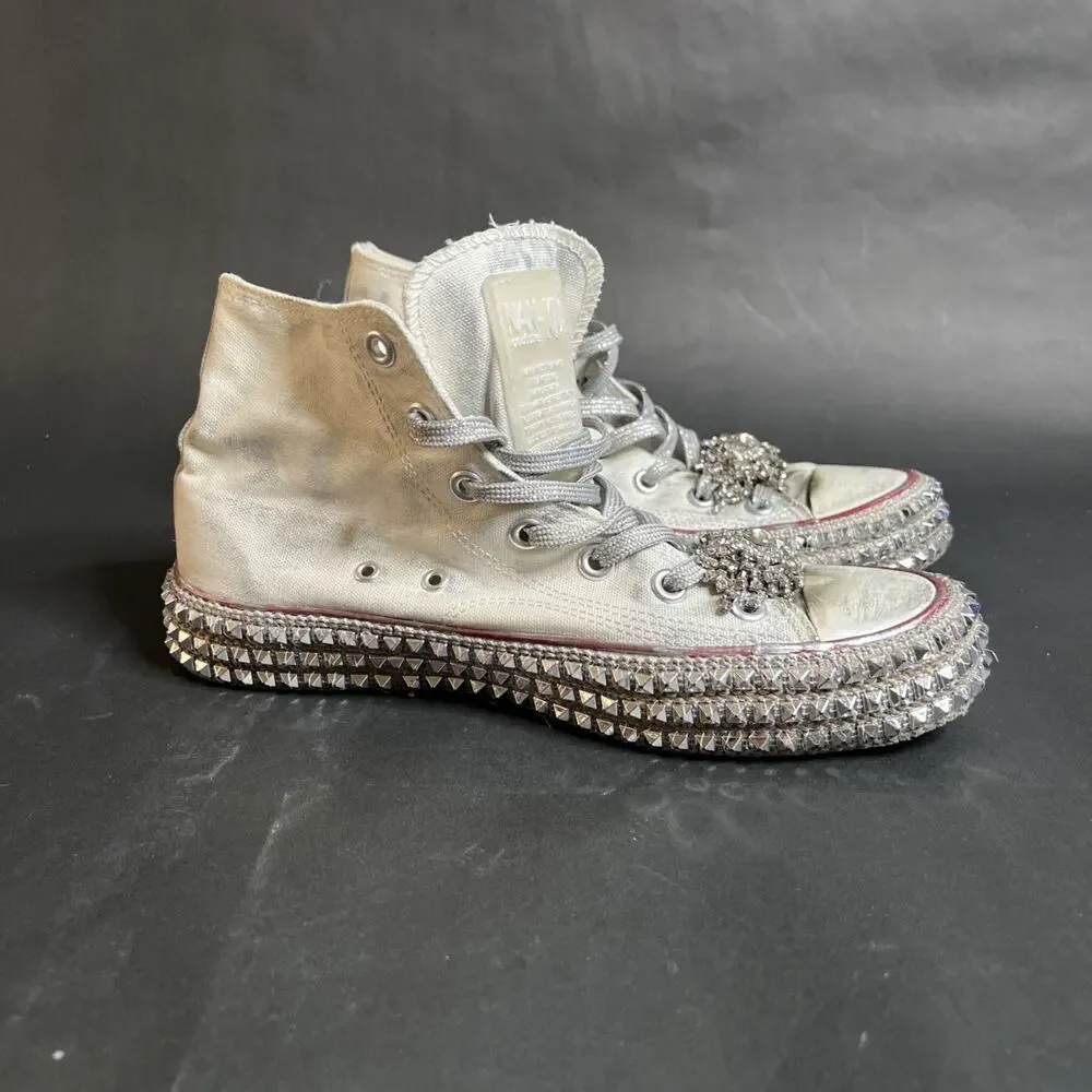 Nan-ku Couture White Jewel Studded Hi Top Sneakers Size 9.5 Tasseled Medallion - Picture 12 of 15
